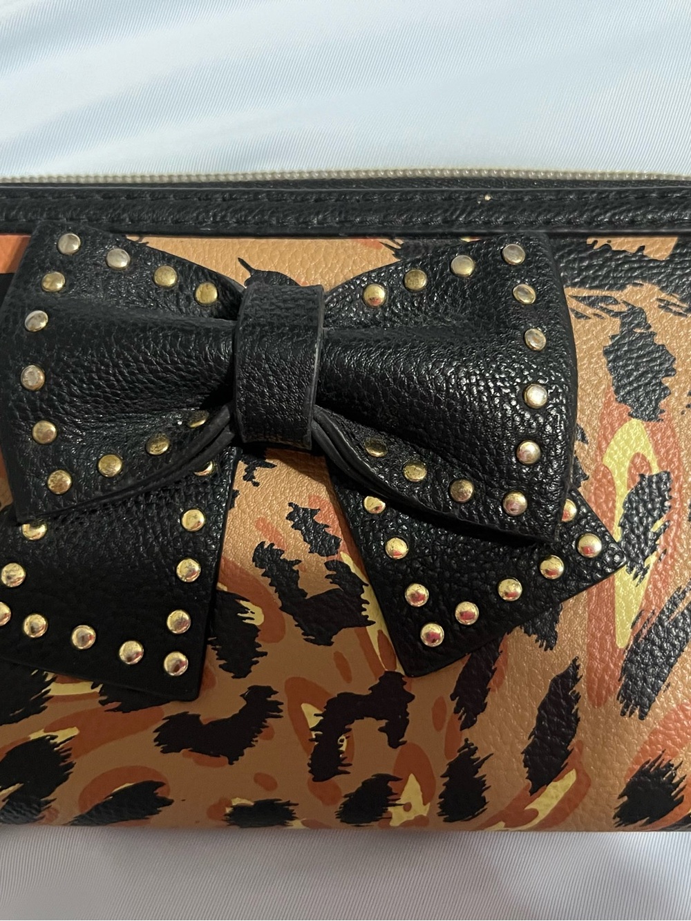 Betsey Johnson Leather Bow Accent Leopard Print Women's Clutch - Black & Brown